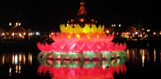 Loy-Krathong-Festival-600×295